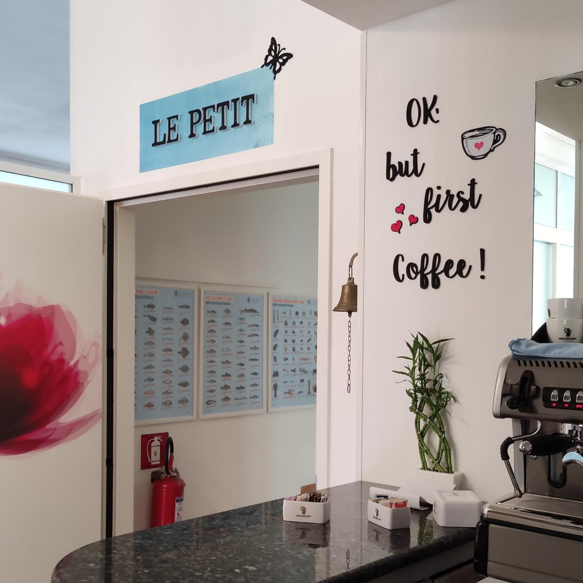Hotel Le Petit 3*